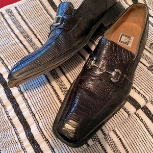 Mens dress shoes